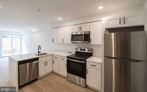 36 N 40TH STREET, PHILADELPHIA, PA 19104