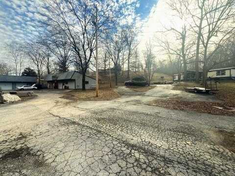 17 Stoneville LN, Anderson, MO 64831