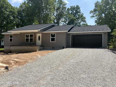 3002 Manhato Rd, Crossville, TN 38572