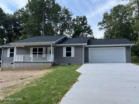 3002 Manhato Rd, Crossville, TN 38572