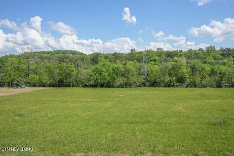326 Roddy Branch Rd, Rockford, TN 37853