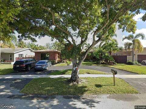104Th, PEMBROKE PINES, FL 33026