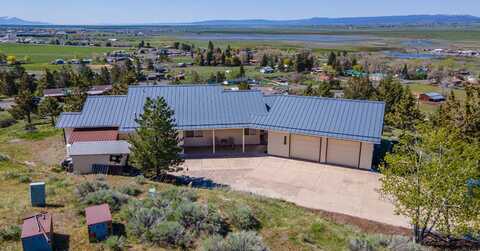 95932 Hillcrest Lane, Lakeview, OR 97630