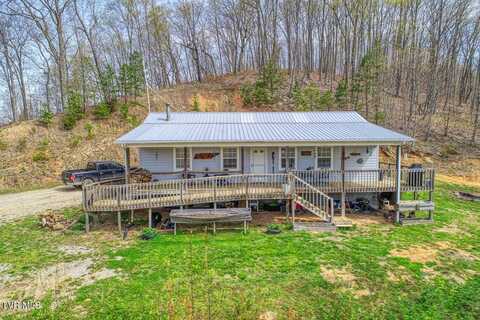 7538/7300 Snake Hollow Road, Sneedville, TN 37869