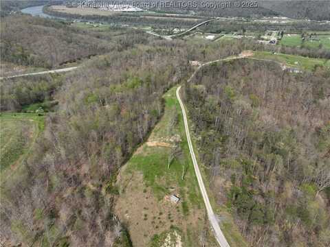 105 Red Knob Road, Fraziers Bottom, WV 25082