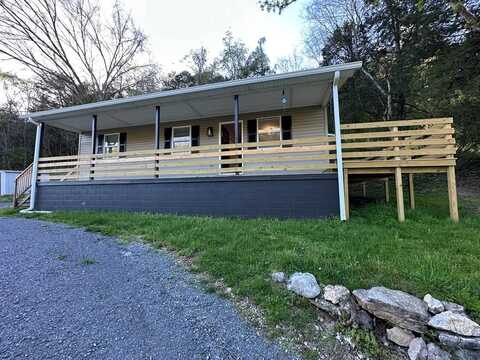 322 Gipson Ave, GAINESBORO, TN 38560