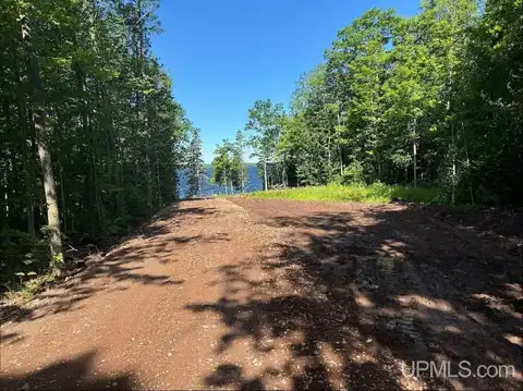 TBD East Shore, Bergland, MI 49910