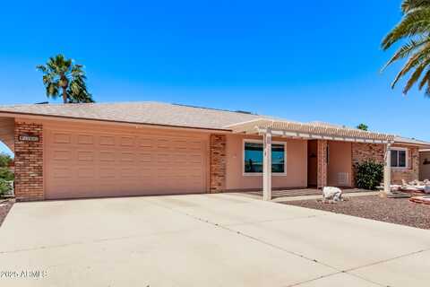 17642 N WHISPERING OAKS Drive, Sun City West, AZ 85375