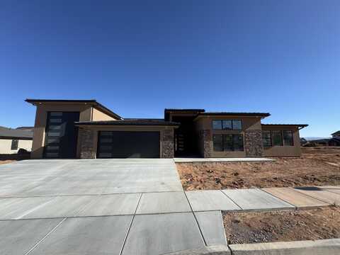 2077 E Tombstone DR, Washington, UT 84780