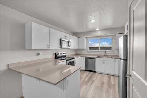 1167 E Telegraph ST, Washington, UT 84780