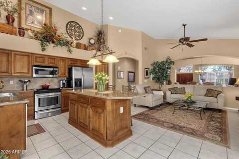 4720 E BIGHORN Avenue, Phoenix, AZ 85044
