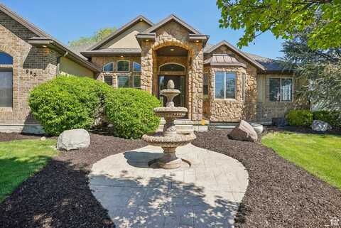 992 W LOUISE MEADOW, South Jordan, UT 84095