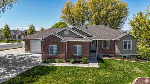 5195 S 5825 W, Hooper, UT 84315