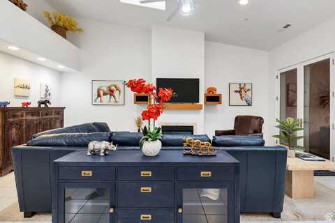 1999 W CANYON, Saint George, UT 84770