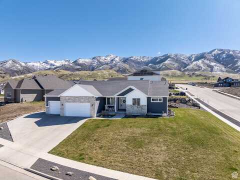 16 N 1000 E, Hyde Park, UT 84318
