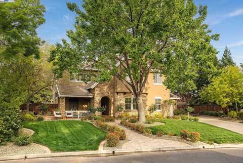 2539 Lakeside Cir, Livermore, CA 94550