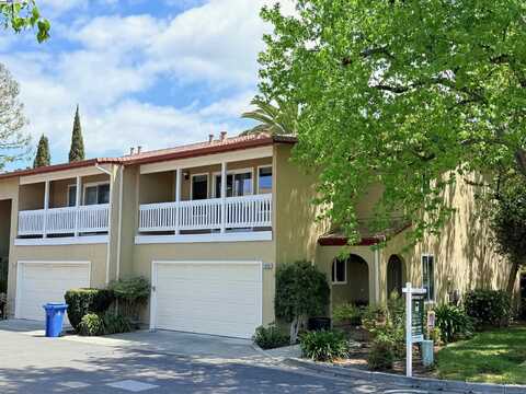 3050 Benjamin Grn, Fremont, CA 94538