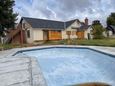 501 Magnolia Avenue, Bakersfield, CA 93305