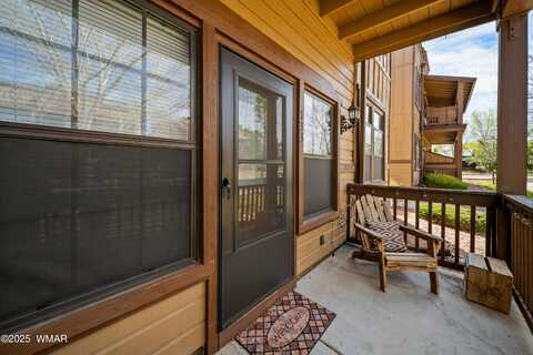 2395 Quarter Horse Trail, Overgaard, AZ 85933