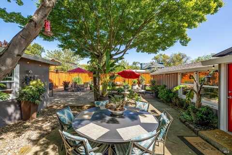 1416 F Street, Napa, CA 94559