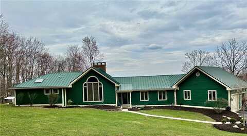 38 W Hahn Rd, Cecil, PA 15317
