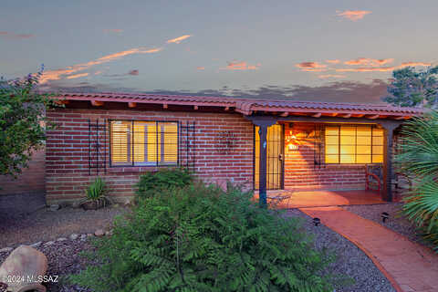 Los Arcos, GREEN VALLEY, AZ 85614
