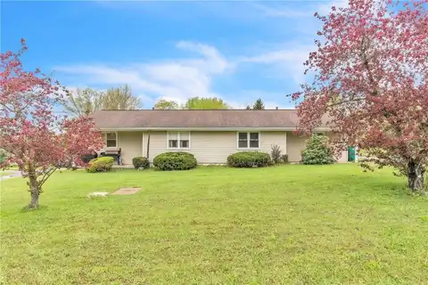 326-328 Mohawk School Road, Beaver, PA 16102