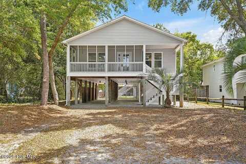 120 NE 27th Street, Oak Island, NC 28465