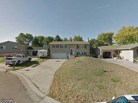 17Th, MOORHEAD, MN 56560