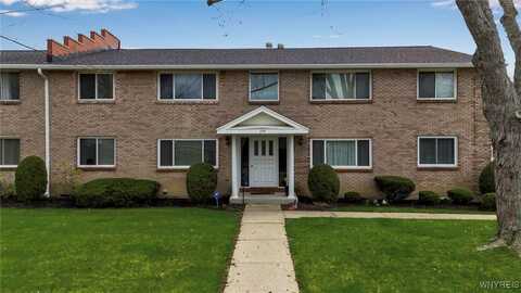 179 Old Lyme Drive, Amherst, NY 14221