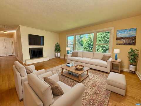 405 MOSELEY DR, CHARLOTTESVILLE, VA 22903