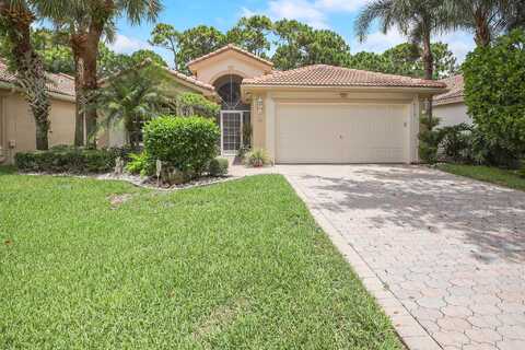 Lucaya, BOYNTON BEACH, FL 33437