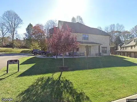 Tori, FOREST, VA 24551