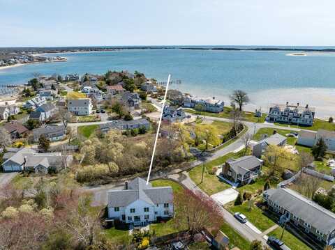 33 Island View Road, Hyannis, MA 02601