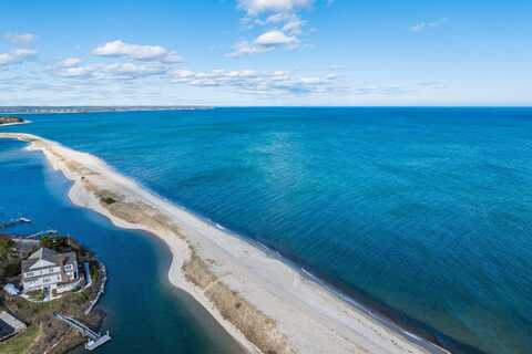24 Spoondrift Way, Mashpee, MA 02649