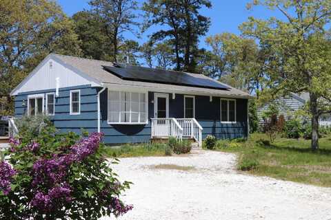 25 Day Road, Wellfleet, MA 02667