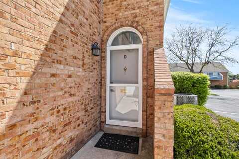 107 W Ticonderoga Drive, Westerville, OH 43081