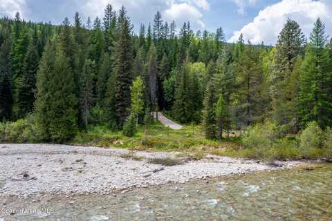10267 Upper Pack River Rd, Sandpoint, ID 83864