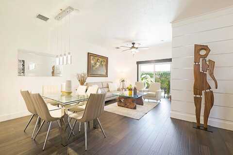 Village, TEQUESTA, FL 33469