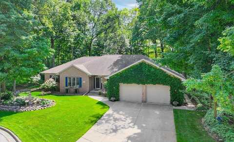 Village Green, GREEN BAY, WI 54313