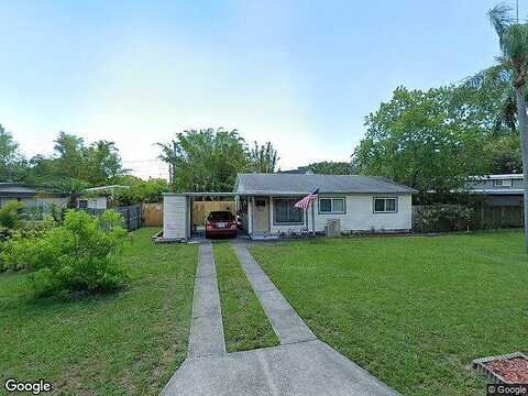 14Th, SAINT PETERSBURG, FL 33702