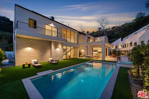 10950 Verano Rd, Los Angeles, CA 90077