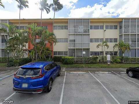 15Th, NORTH MIAMI BEACH, FL 33162