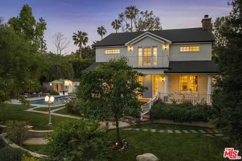 14550 Greenleaf St, Sherman Oaks, CA 91403