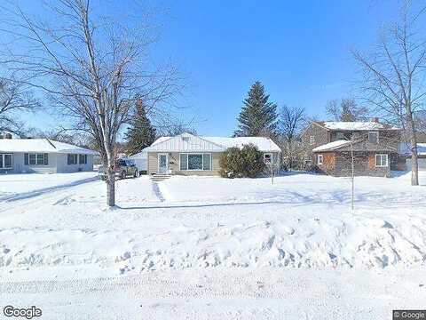 13Th, MOORHEAD, MN 56560