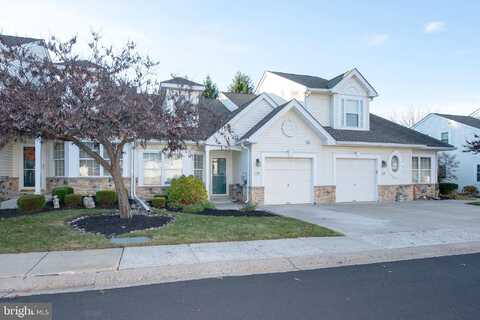 Titus Ct #802, RICHBORO, PA 18954