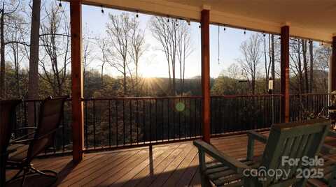 12 Riverview Drive, Bakersville, NC 28705