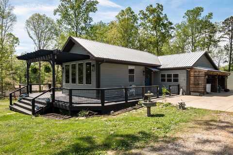 4107 Sandy Plains Road, Tryon, NC 28782