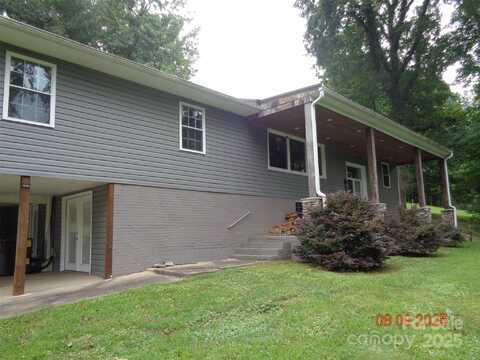 53 Forest Avenue, Granite Falls, NC 28630
