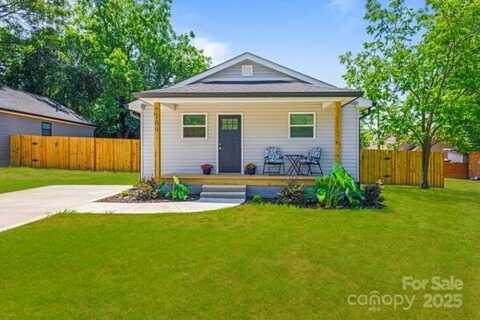 109 W Poplar Street, Stanley, NC 28164